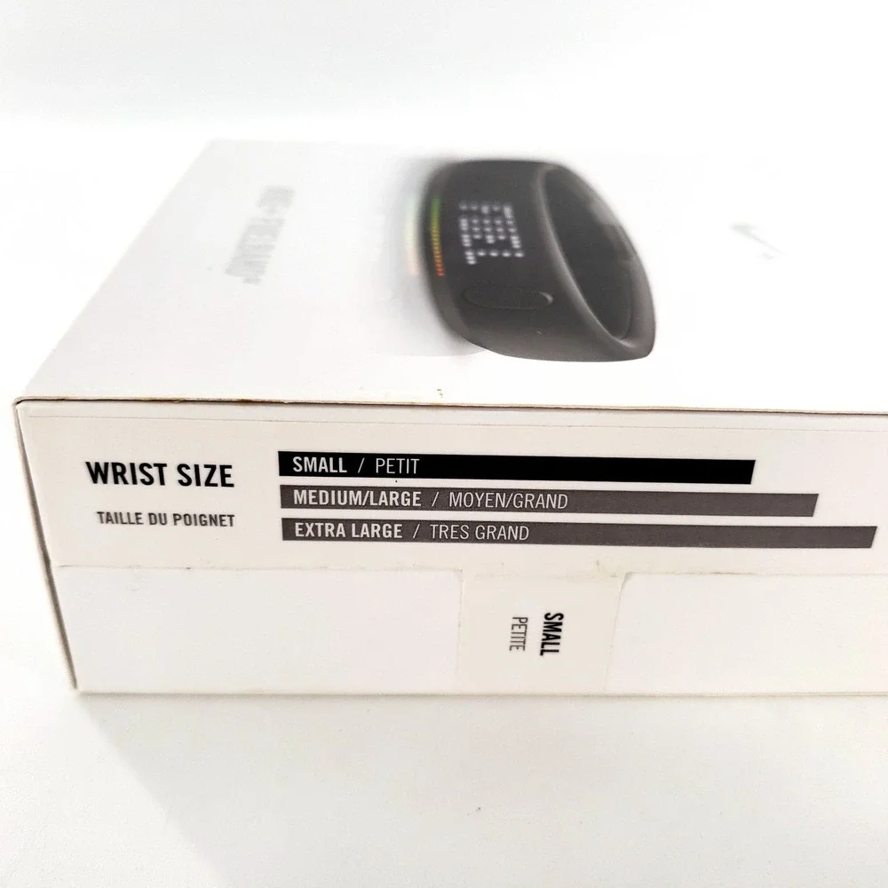 NIKE + FUELBAND Black Size S-P Small Fitness Tracker Brand New Sealed